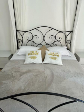 Bellucci cottage family house Rome